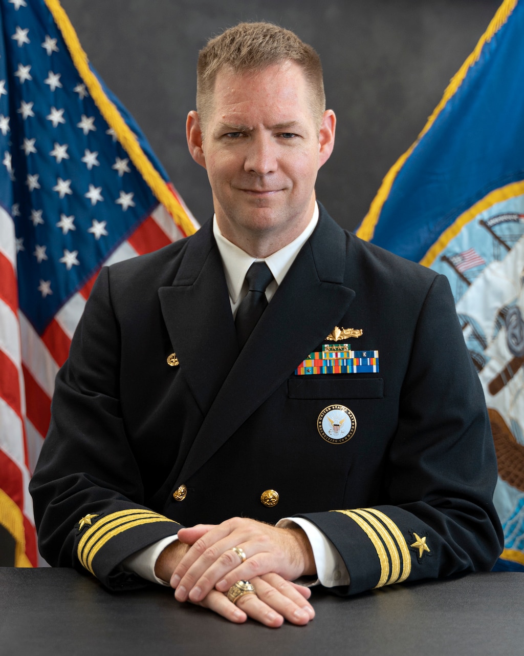 Cmdr. Joshua Oakes