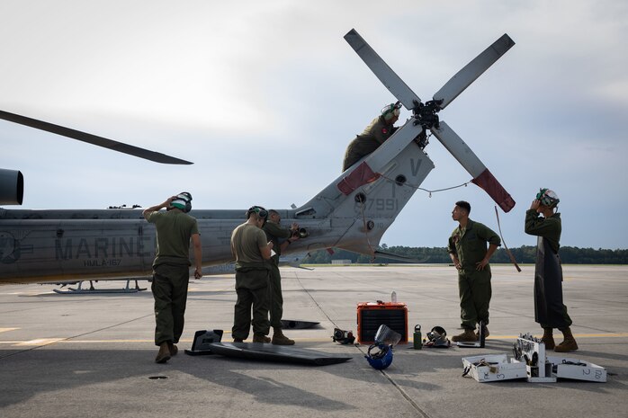 The Underdogs of Aviation: The Maintenance Crews