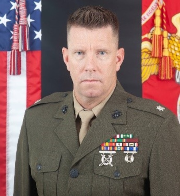 1st-laad-bn-commanding-officer-1st-marine-aircraft-wing-biography