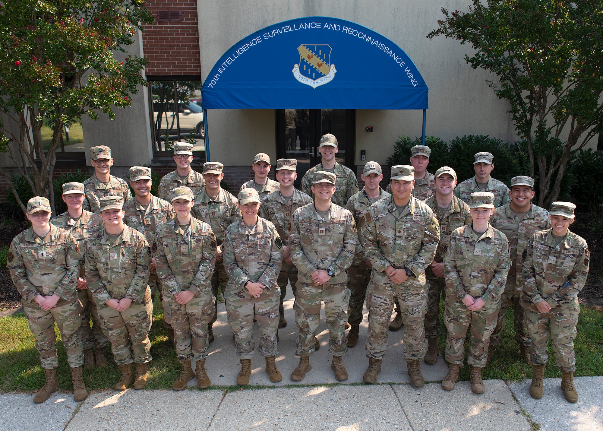 Weapons and Tactic attendees pose for a photograph at Fort George G. Meade, Maryland, Sep. 16, 2022, after the 70th Intelligence, Surveillance, and Reconnaissance Wing’s WEPTAC conference. The 70th ISRW gathered warfighters and subject-matter experts to discuss current issues and develop solutions for the joint employment of forces.
