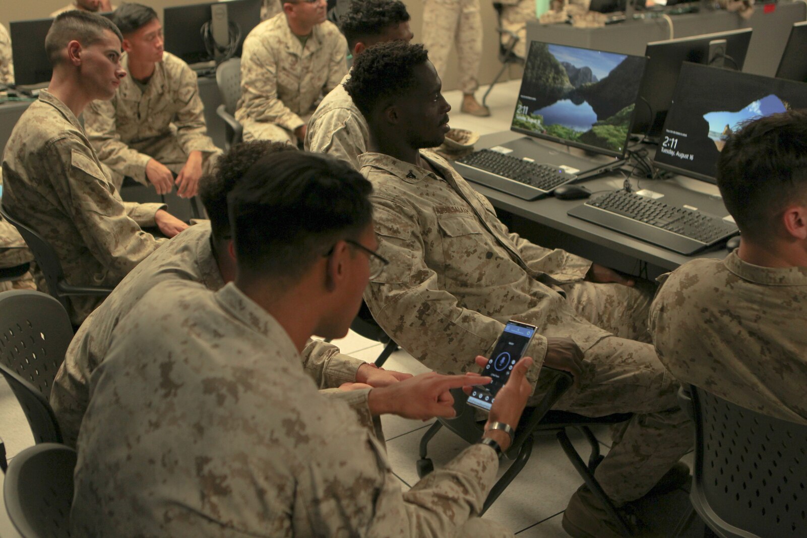 Marines familiarize themselves with 5G-enabled devices at MCAGCC