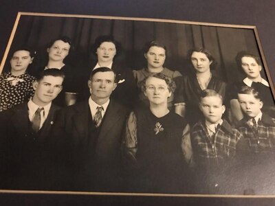 The Minard Family, White Water Kansas
