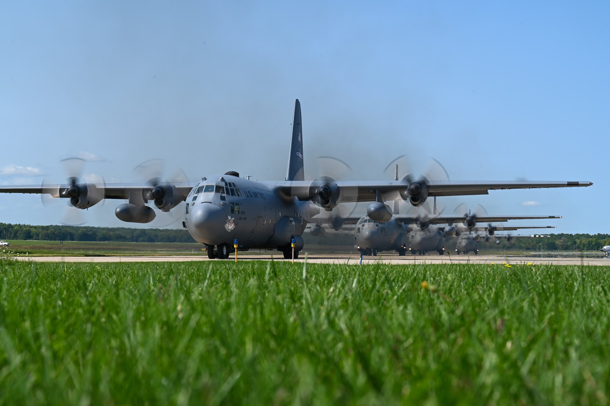 The 757th Airlift Squadron held their annual TAC week, a condensed week of flight training highlighted by a six-aircraft formation flight.