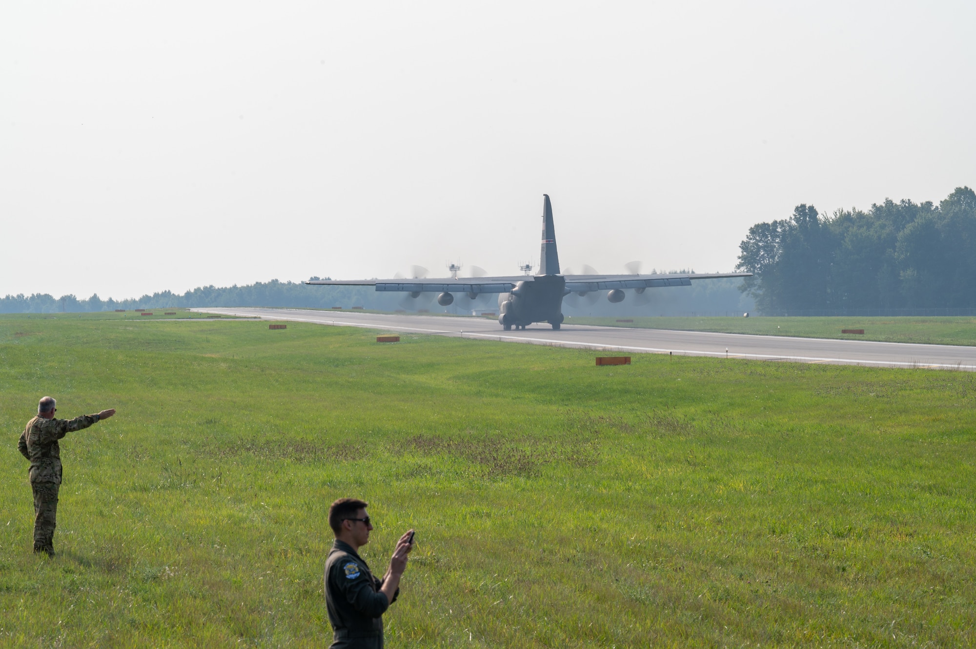 The 757th Airlift Squadron held their annual TAC week, a condensed week of flight training highlighted by a six-aircraft formation flight.