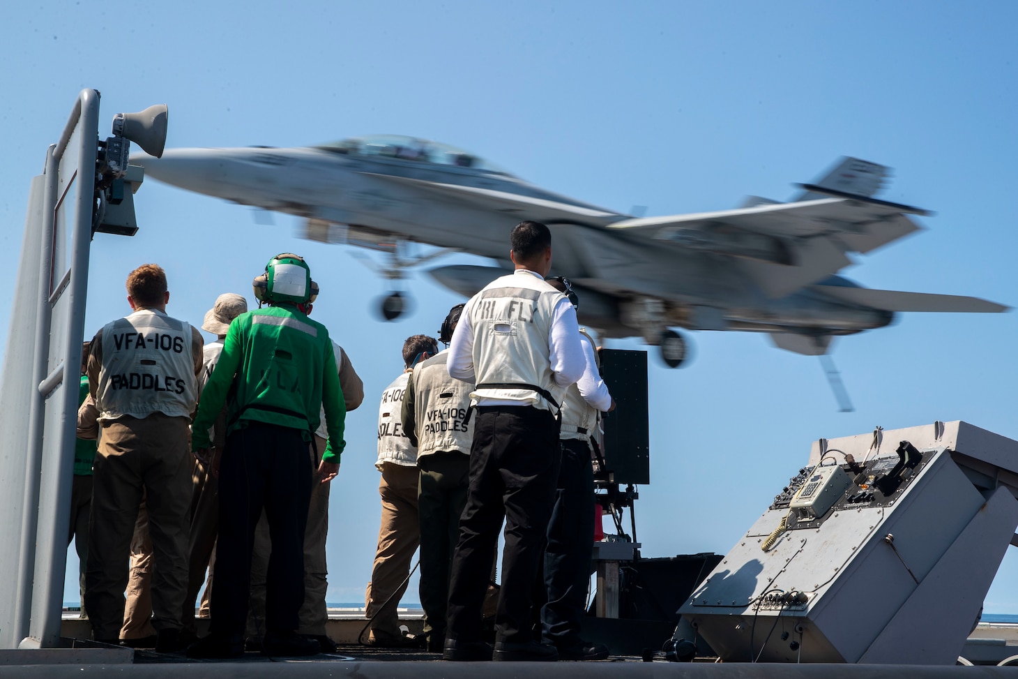 Sailors assigned to the first-in-class aircraft carrier USS Gerald R. Ford (CVN 78) and the "Gladiators" of Strike Fighter Squadron (VFA) 106 conduct flight operations, Sept. 18, 2022.