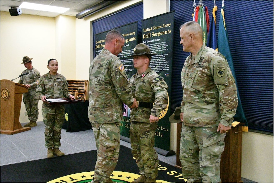 U.S. Army’s 2022 Drill Sergeants of the Year take coveted belts at Fort Jackson