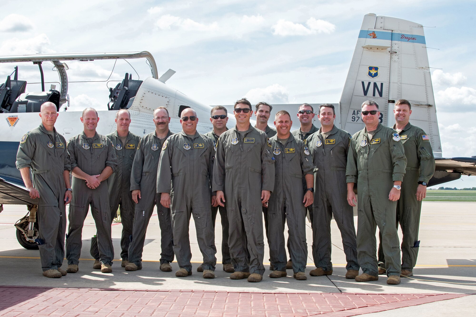 T-6 Pilot reaches 5,000 flying hours milestone