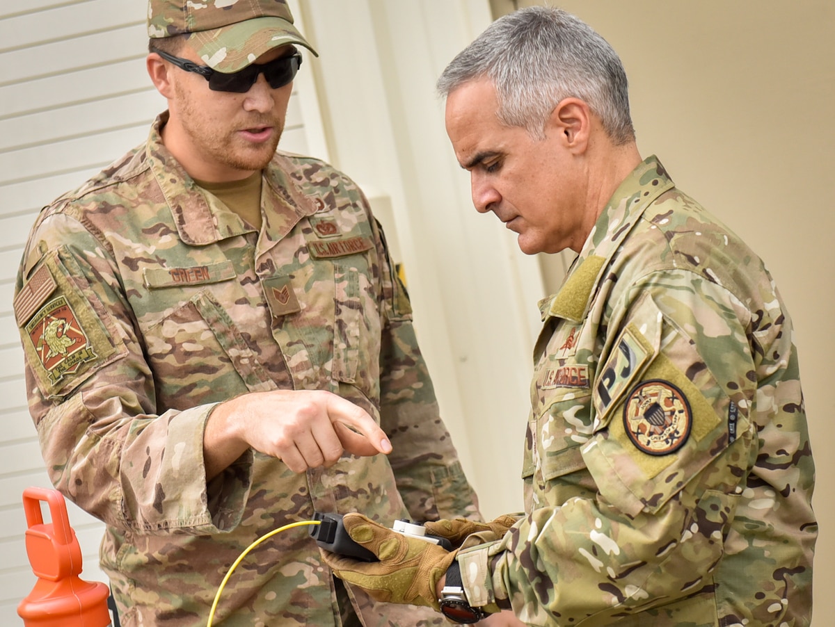 Enlisted advisor