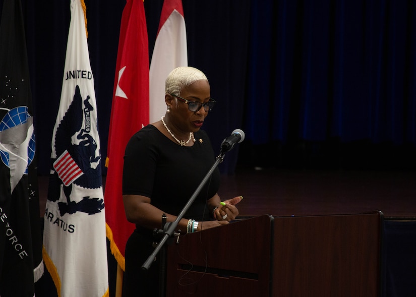 Dr. Carla Sizer, a Gold Star Mother and retired U.S. Air Force officer, shares heartfelt remarks during the Gold Star Mother’s and Family Day event, held at Joint Base San Antonio-Fort Sam Houston, Texas, September 25, 2022.Gold Star Mother’s and Family Day honors the mothers, fathers, and families of fallen military service members. It provides an opportunity for us as a nation to pay tribute to their sacrifices and support those who remain behind. (U.S. Army Photo by Spc. Gianna Elle Sulger)