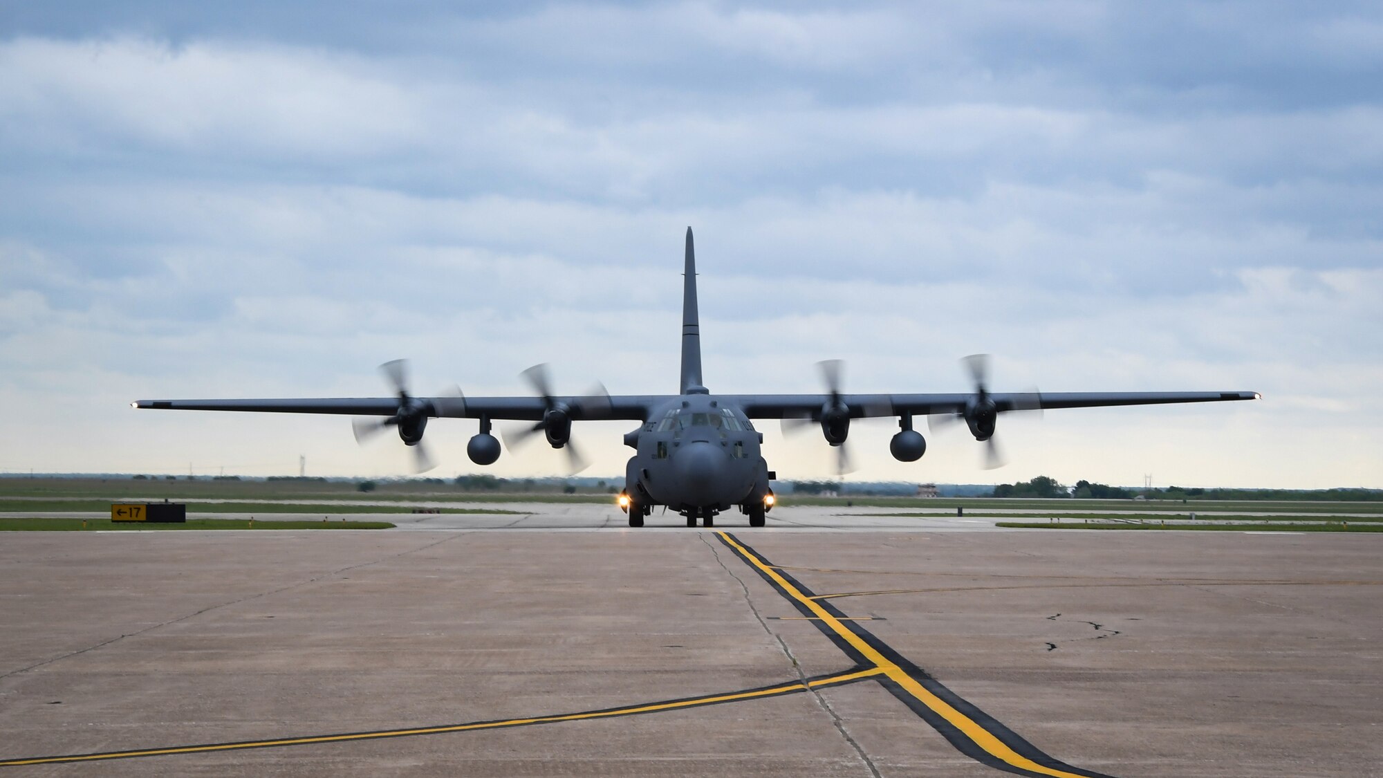 C-130H2 arrive at Sheppard AFB