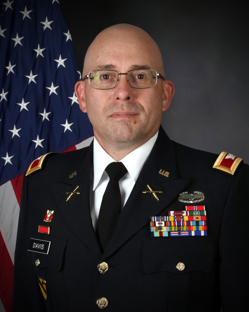 Col. Eric Davis, of Mount Pulaski, Plans Operations and Training Officer (G-3) for the Illinois Army National Guard, will retire Sept. 30 after 35 years of military service.