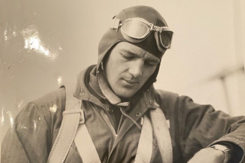 A graphic says "Medal of Honor Monday" shows an Army Medal of Honor.