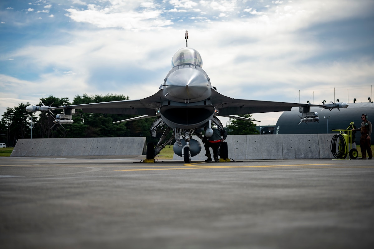 Misawa Air Base F16 Reaches 10,000 Flying Hours > Misawa Air Base