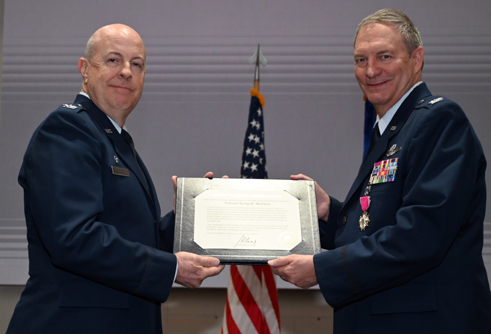 433rd Airlift Wing Commander Retires After 33 Years of Service