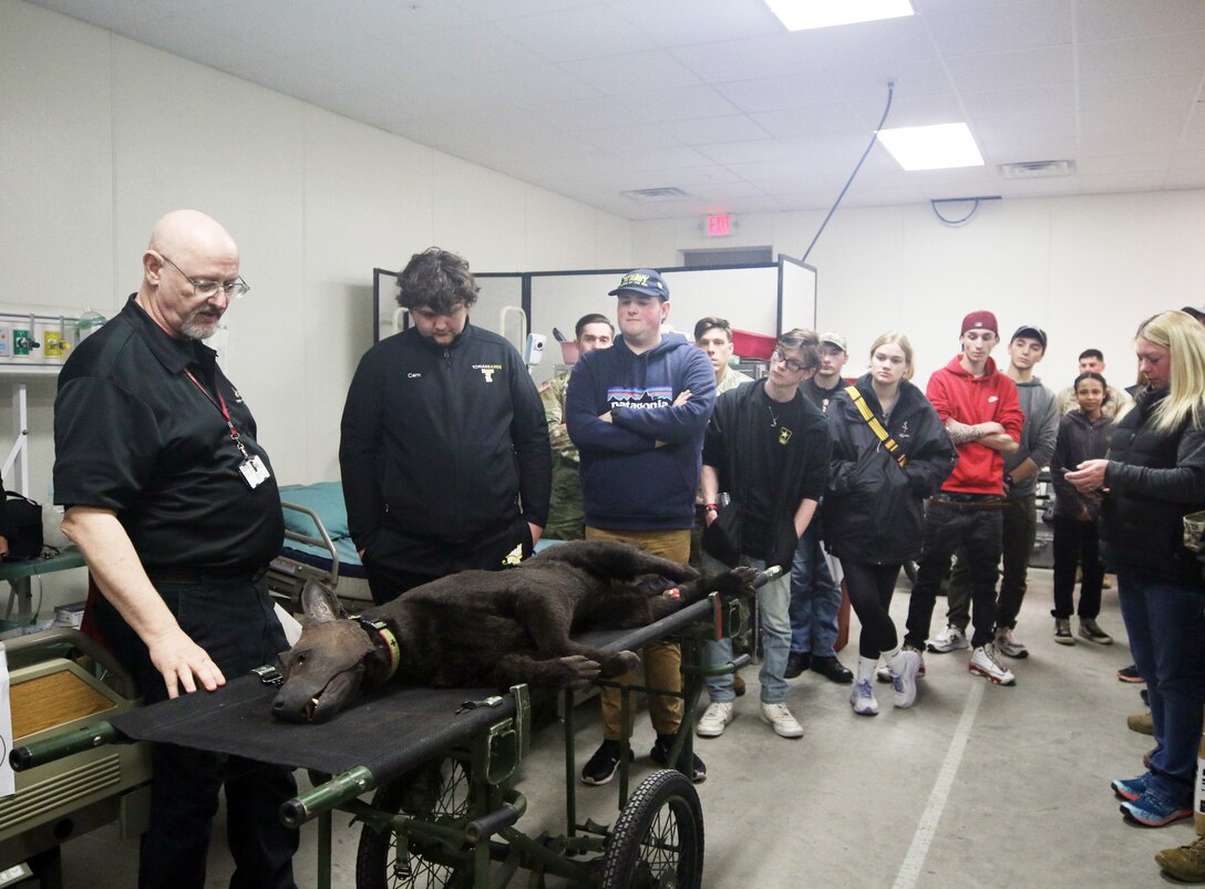 Wisconsin students/educators engage in Meet Your Army Reserve event