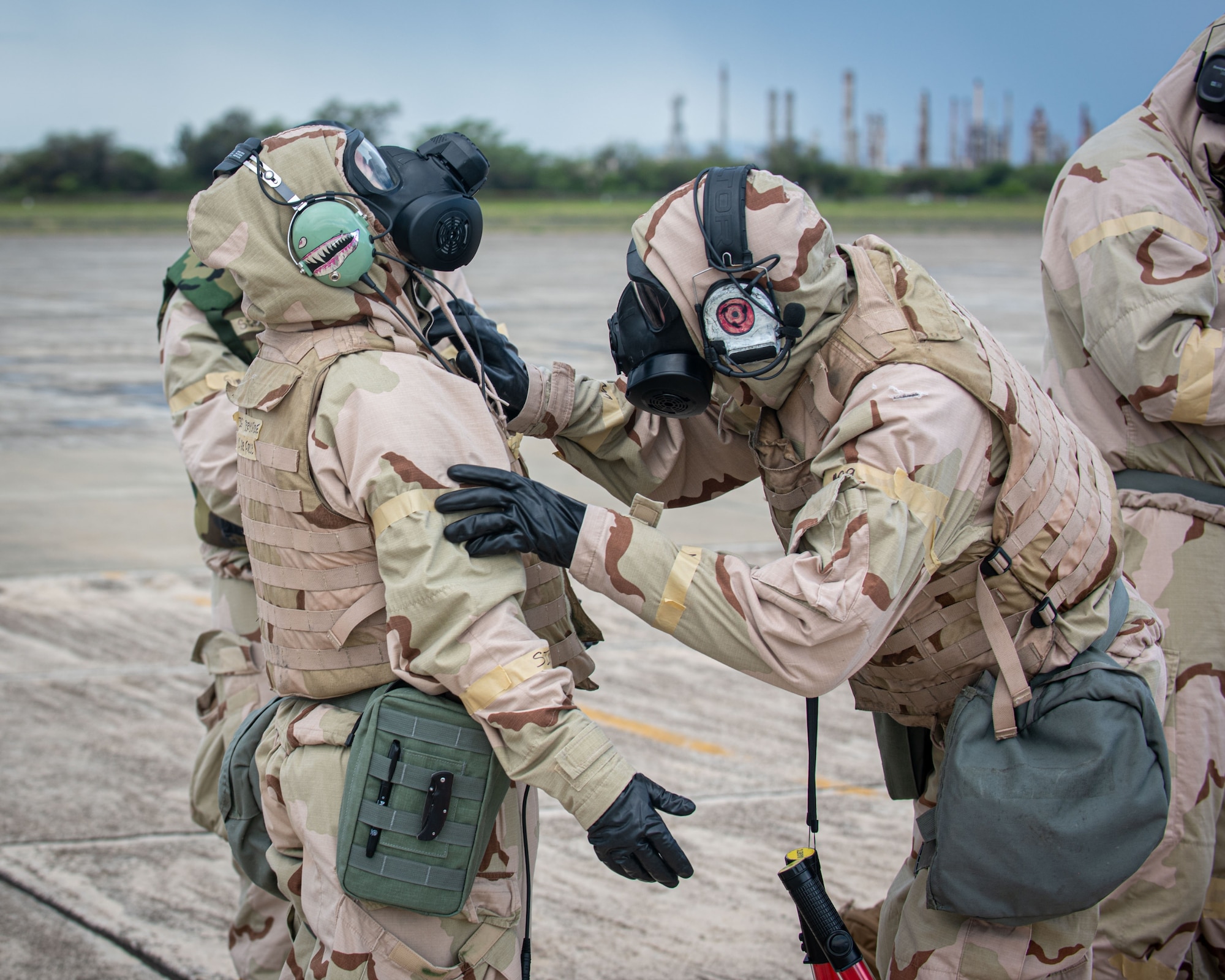checking MOPP gear