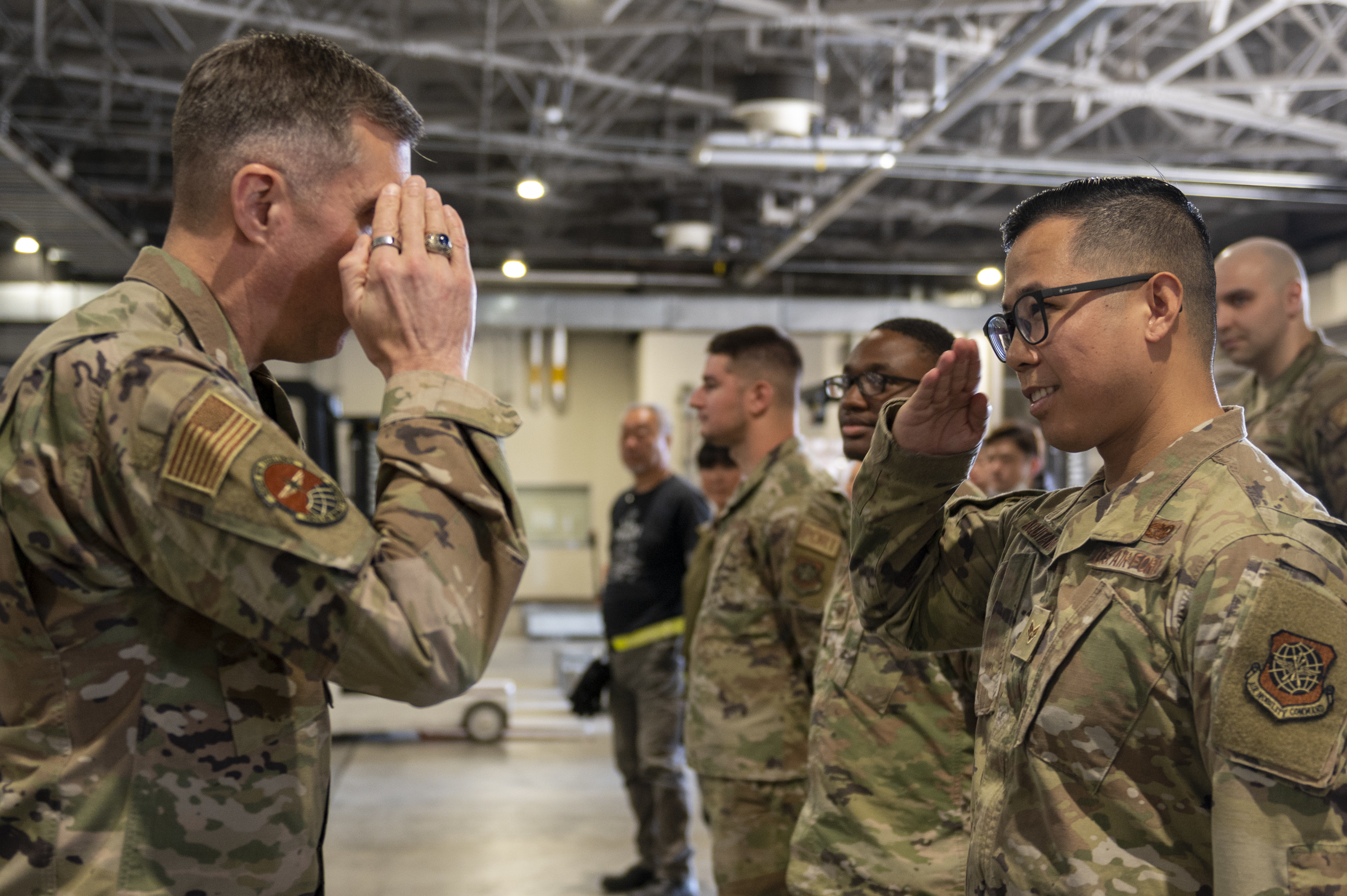 USAFEC Maj. Gen. Klein tours Yokota 730th AMS > Yokota Air