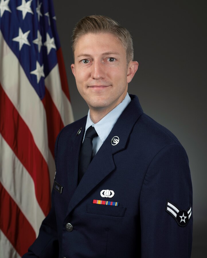 Official portrait of A1C Gordon