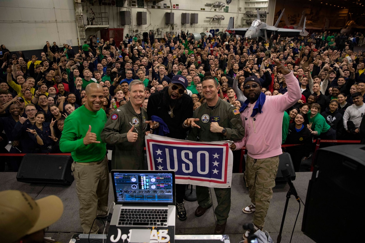 Sailors Line Dance With Musician Blanco Brown During USO Tour > U.S. Department of Defense > Story