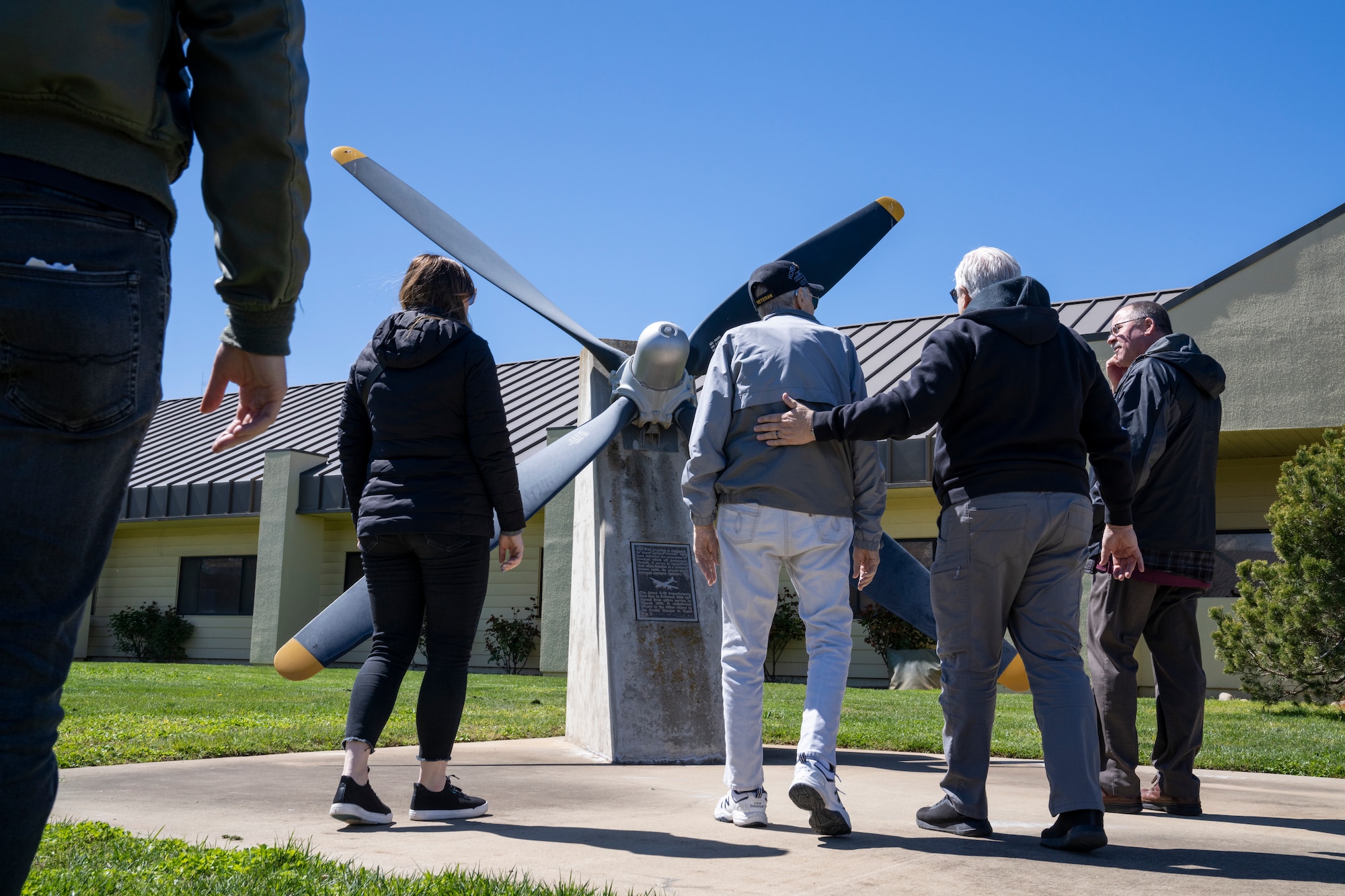 Boom operator returns to the controls 50 years after retirement