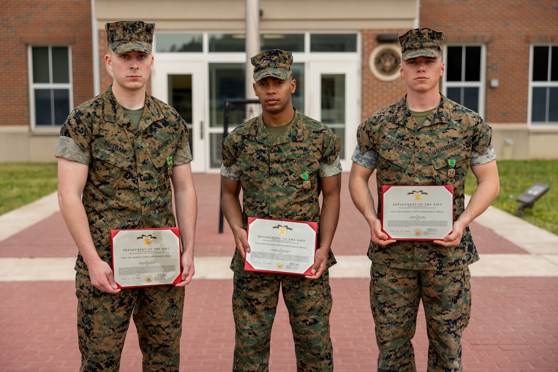 Marine Security Guard Marines receive a NAM for heroic acts