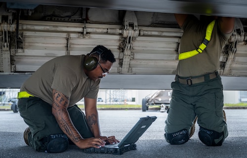 Final Raptor weapons load at Eglin