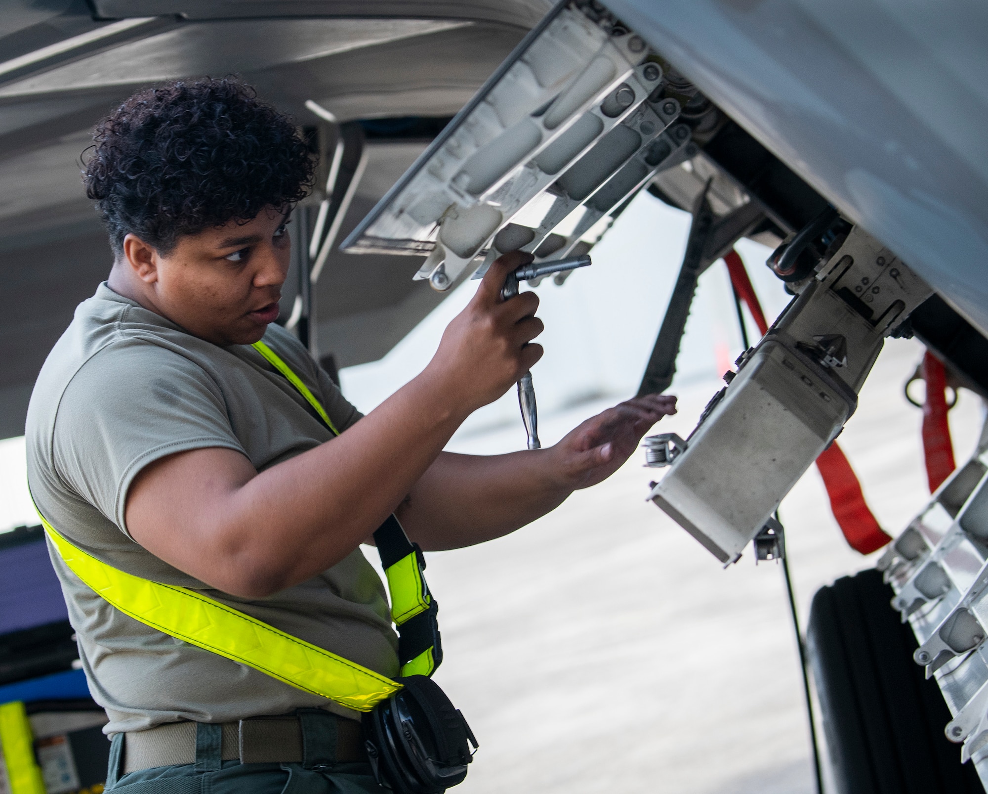 Final Raptor weapons load at Eglin