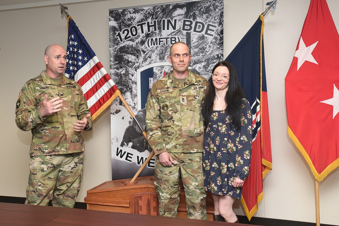 Col. Paul Bonano, left, Commander, 120th Multi-Functional Training Brigade, gives remarks at Army Reserve Master Sgt. Daniel Chafin’s Purple Heart ceremony, April 05, 2023, at First Army Division West headquarters on Fort Hood, Texas.