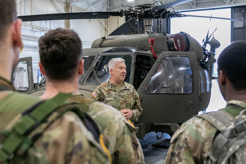 Army Reserve Aviation Command takes direct approach to recruiting