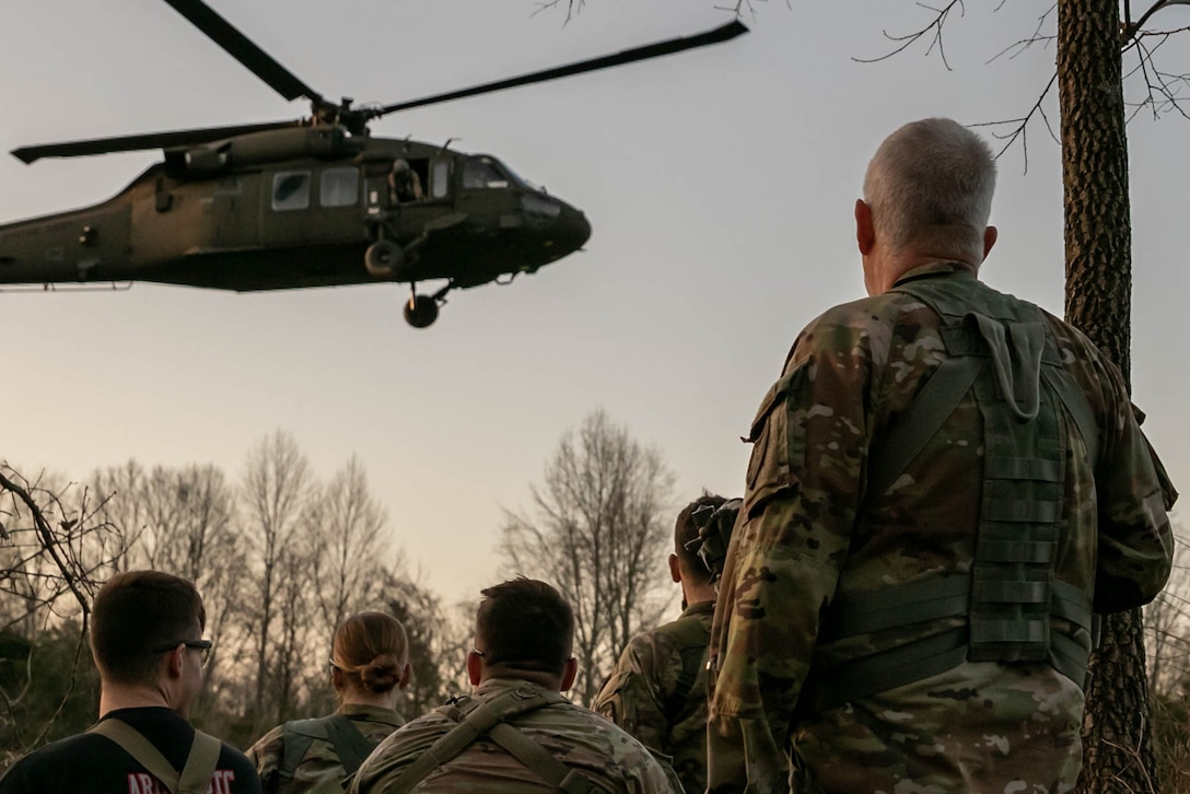 Army Reserve Aviation Command takes direct approach to recruiting