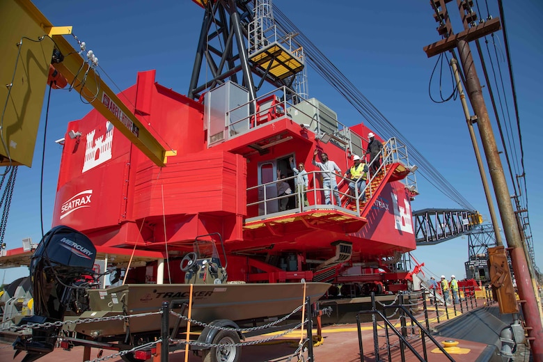 The Memphis District officially welcomed a brand new, $25.5 million Bank Grading Unit (BGU), April 11, 2023, when it docked at its new home port at Ensley Engineer Yard in Memphis, Tennessee.
The new BGU was built over a period of three years and is replacing the district’s legacy bank grader. With nearly 75 years of operations in the books, it’s safe to say the 1949 barge-mounted Bucyrus-Erie dragline model is ready for retirement.