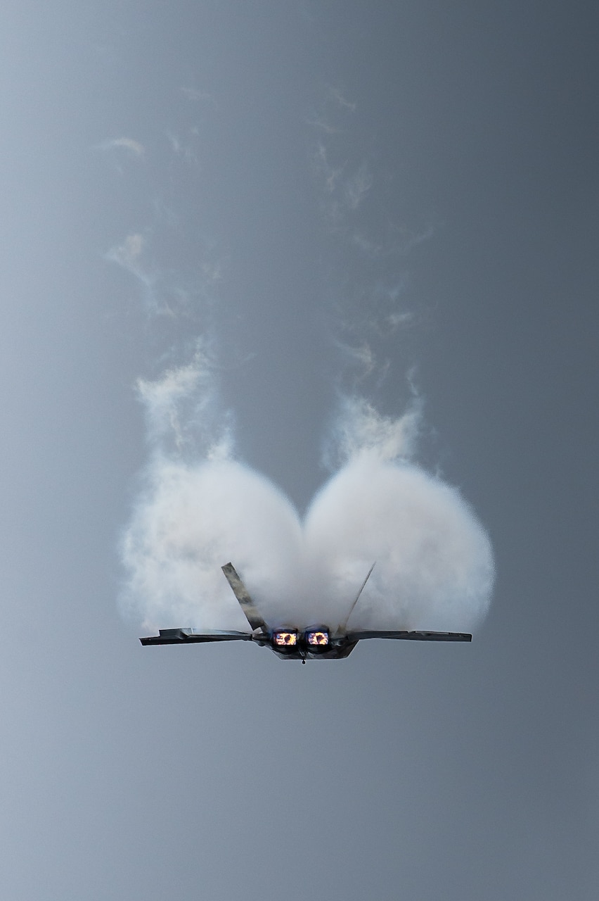 A look behind an airborne aircraft.