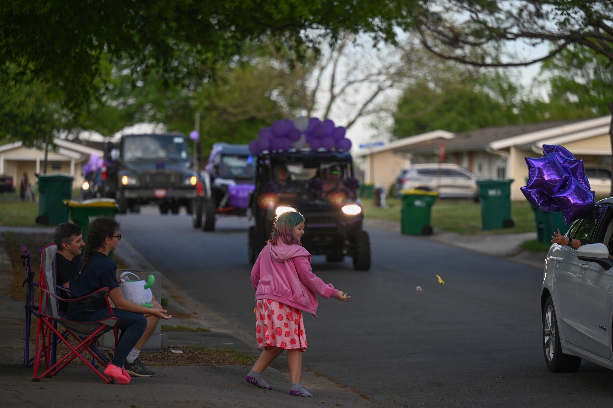 A child picks up candy.