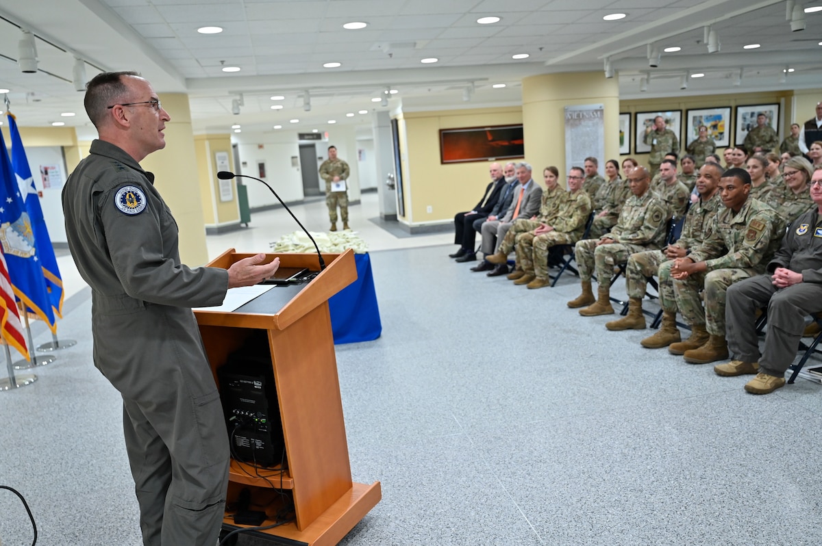 photo of Chief of Air Force Reserve Lt. Gen. John Healy speaking to an audience