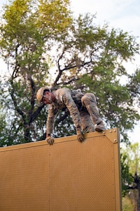 Special Warfare candidates complete obstacle course at Joint Base San Antonio-Lackland