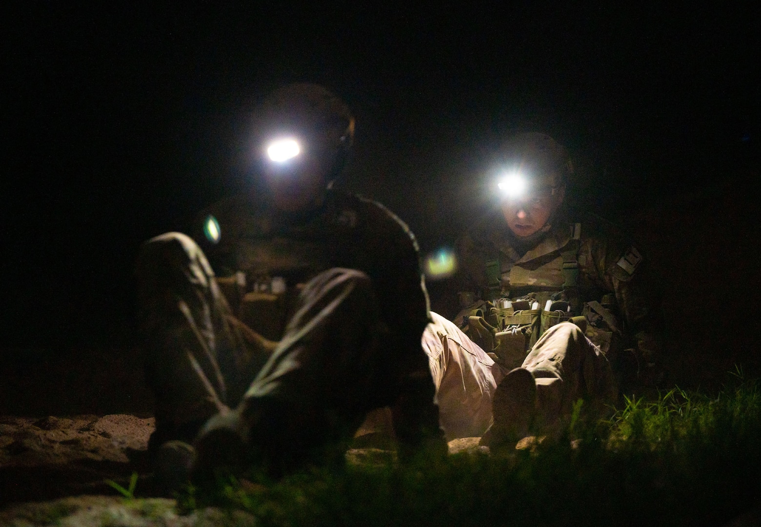 Special Warfare candidates complete obstacle course at Joint Base San Antonio-Lackland