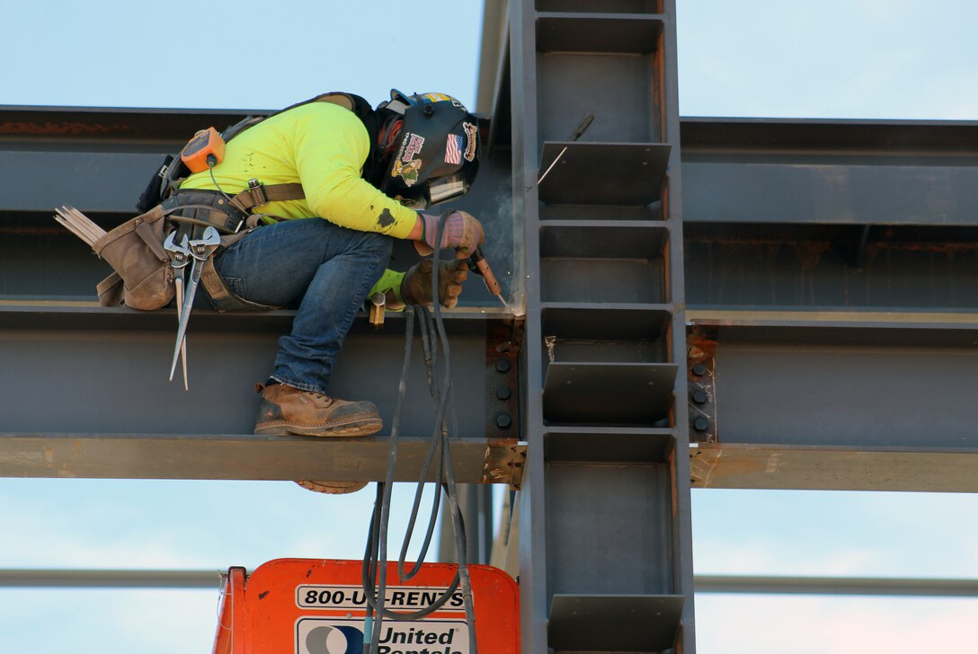 A contractor welds beams at the U.S. Army Corps of Engineers Los Angeles District’s Ground Transport Equipment project site March 14 near Sierra Vista, Arizona.