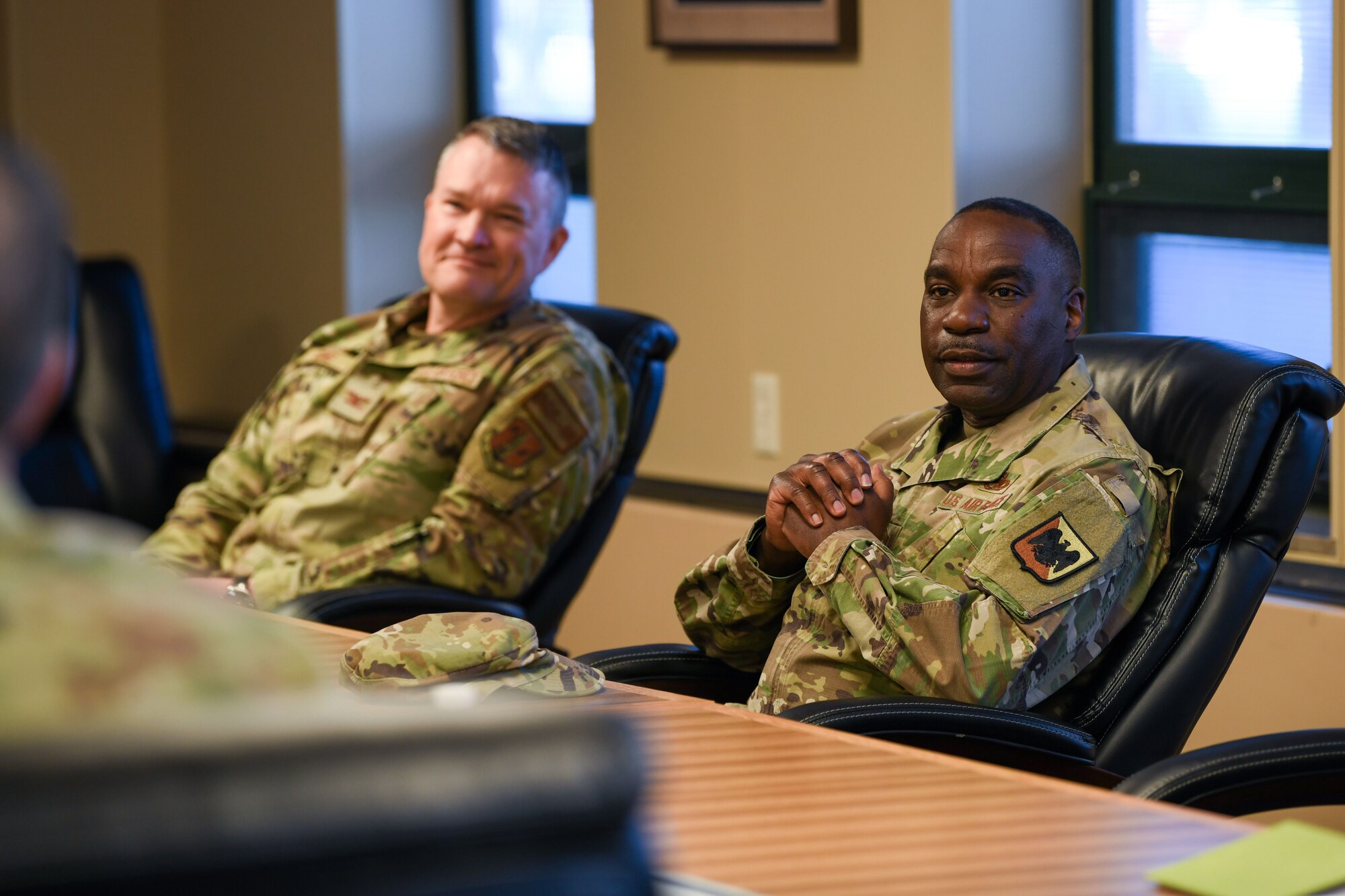Air Force Chief Master Sgt. Maurice L. Williams, the Air National Guard command chief, meets with 181st Intelligence Wing leadership at Hulman Field Air National Guard Base, Ind., April 15, 2023.