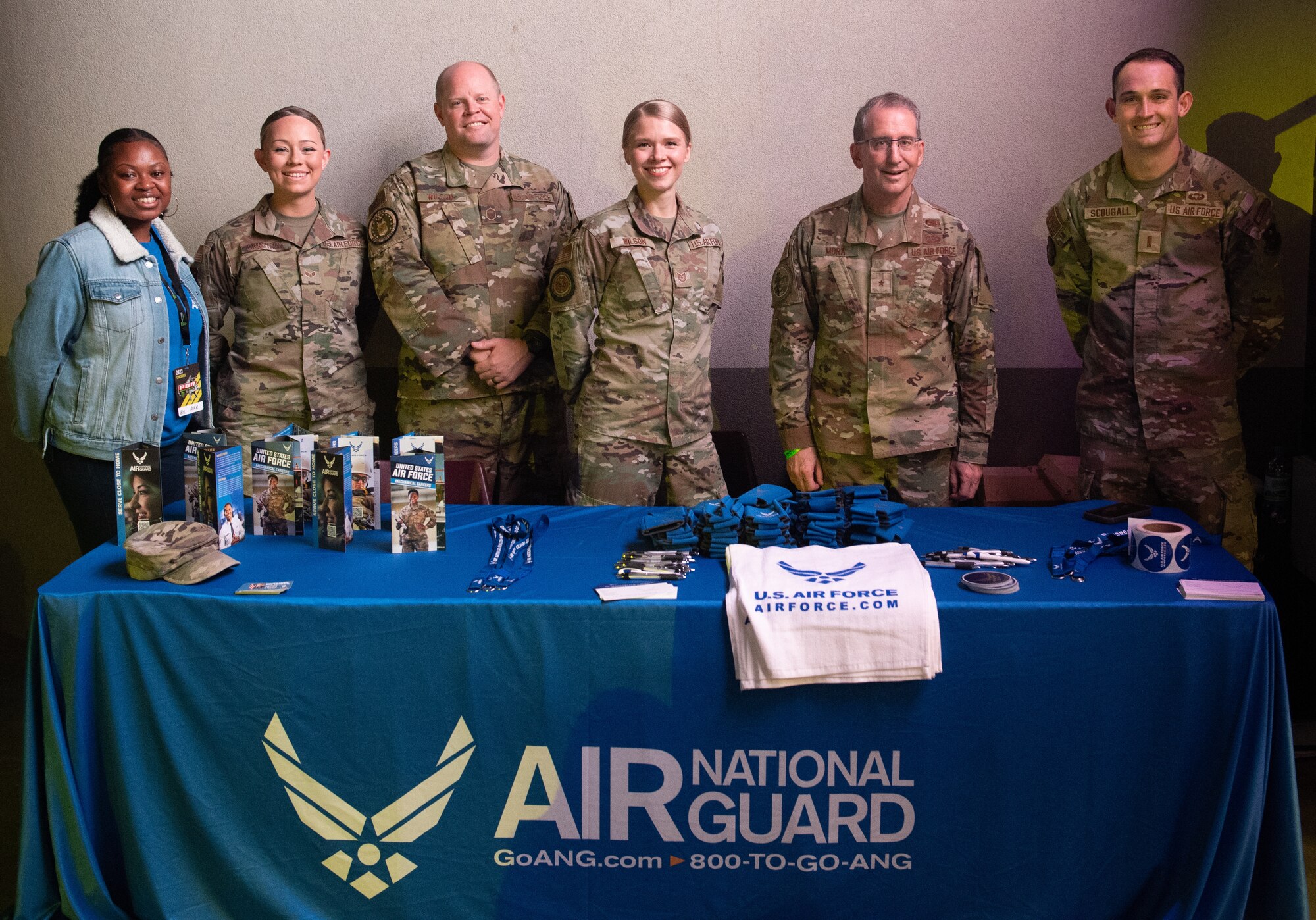 G.O. Inspire Brig. Gen. Mora visits Billings MT > Air Force Recruiting