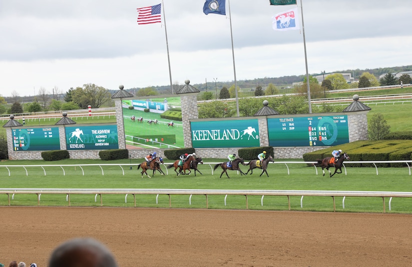 The 202nd Army Band helped kick off the spring meet at Keeneland Racetrack as they opened their doors to all military members and their families to enjoy a day of fun, food and horse racing.