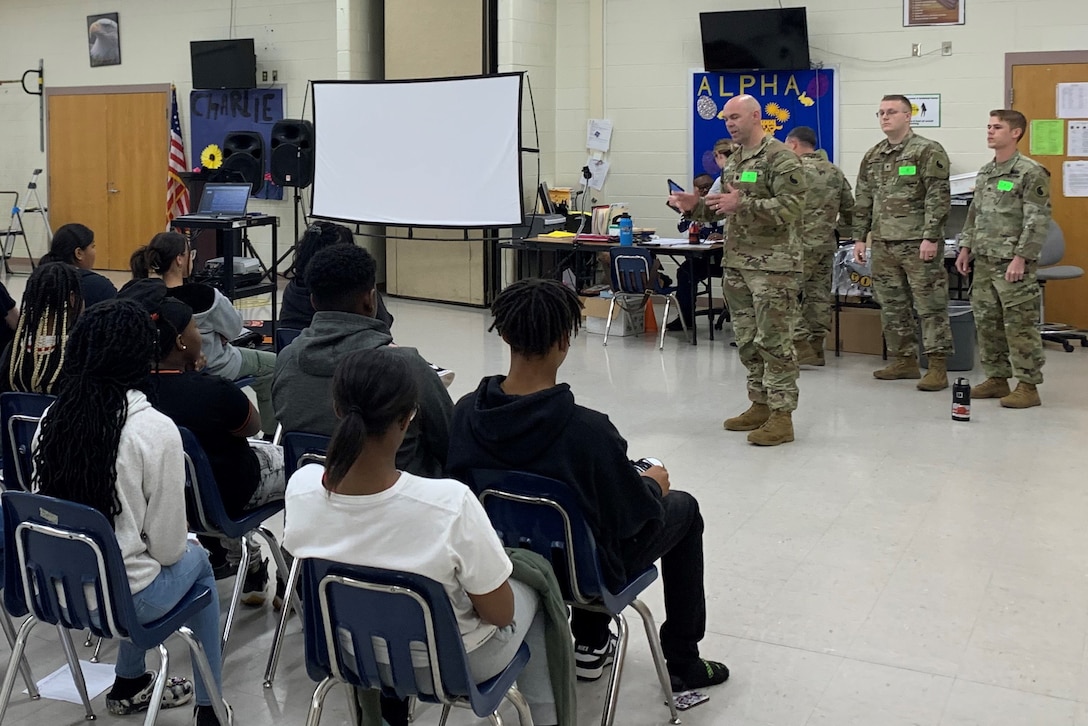 229th BEB leaders share Guard experiences with high school students