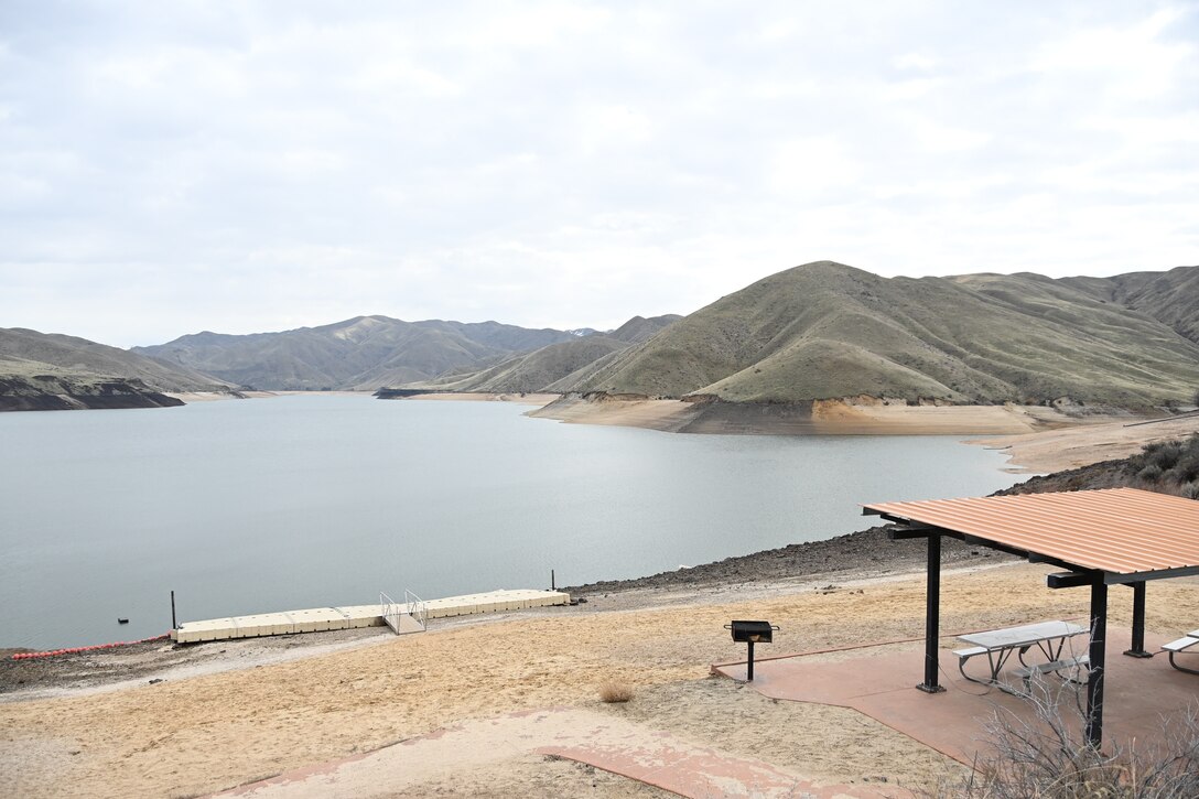 Lucky Peak Lake
