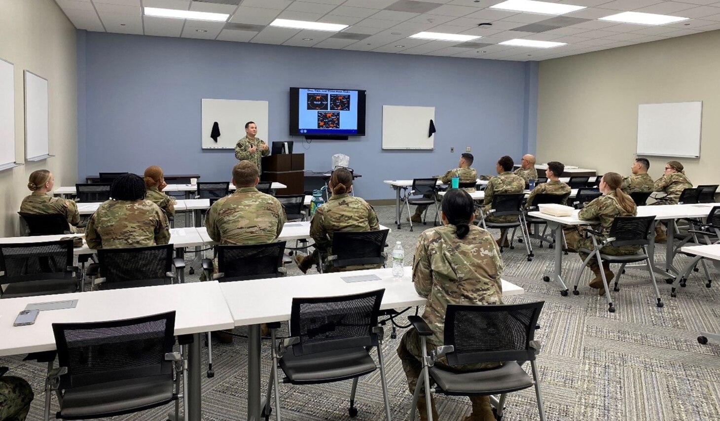 NECE Teams Up with Army Veterinarians to “Bite Back” Against TickBorne Disease > Navy Medicine