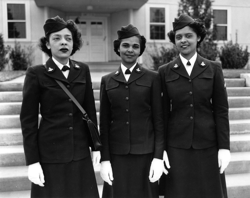 Hospital Apprentices Ruth C. Isaacs (L), Katherine Horton (C), and Inez Patterson (R) were the first African American WAVES to enter the Hospital Corps School at the National Naval Medical Center in Bethesda, Maryland. Image courtesy Naval History and Heritage Command (80-G-126507).