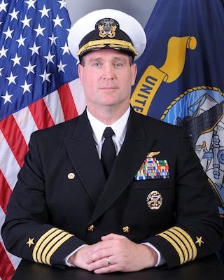 Official Photo of Capt. Kent D. Smith, CO, NWS Earle (April 21, 2023)