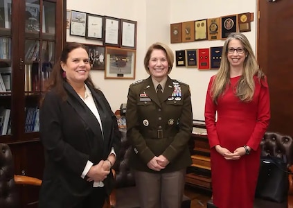 The commander of U.S. Southern Command, U.S. Army Gen. Laura Richardson, meets with Chilean Minister of Defense Maya Fernández Allende to discuss security cooperation.