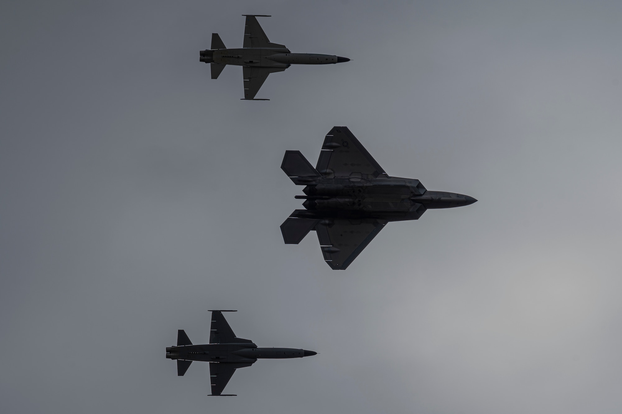 The F-22 Raptor demo team performs during the 2023 Dyess Big Country Air Fest on Dyess Air Force Base, Texas, April 22, 2023. More than 30,000 event goers attended the one-day event highlighting the best of America’s only Lift and Strike base, Air Force heritage and Dyess community partners. The air show featured the F-22 Raptor demo team, U.S. Air Force Academy Wings of Blue, U.S. Army Golden Knights, WWII heritage flight and B-1B Lancer and C-130J Super Hercules fly overs. (U.S. Air Force photo by Senior Airman Josiah Brown)