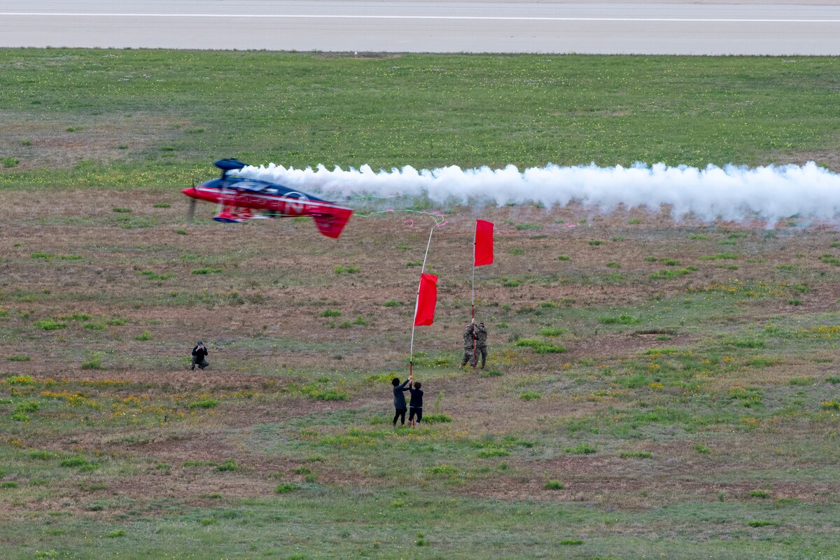 Team Dyess rounds out first air show in four years > Air Force Global