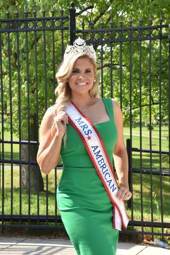 Mrs. American 2022 poses for photo