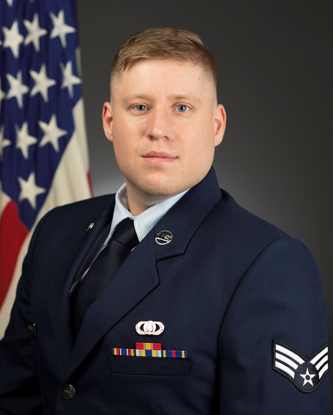 Official portrait for SrA Compton